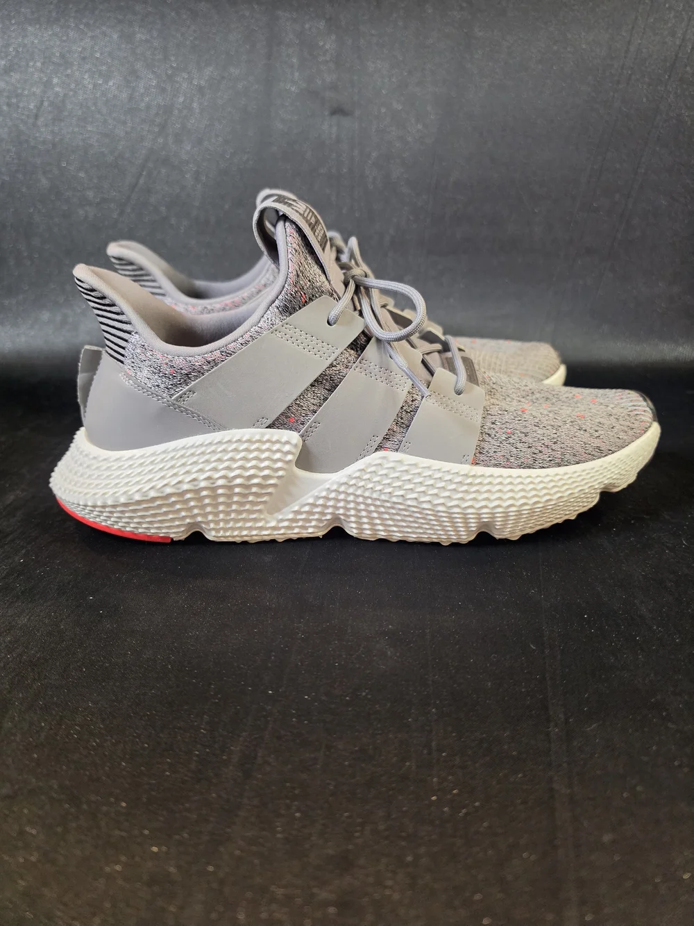 Adidas Prophere CQ3023 Mens Size 11 Gray White Solar Red Knit Sneakers Shoes